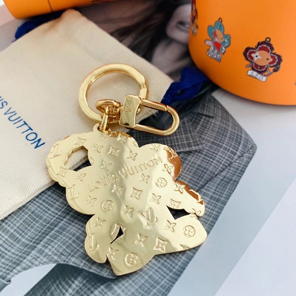 ブランドキーホルダー着用イメージ